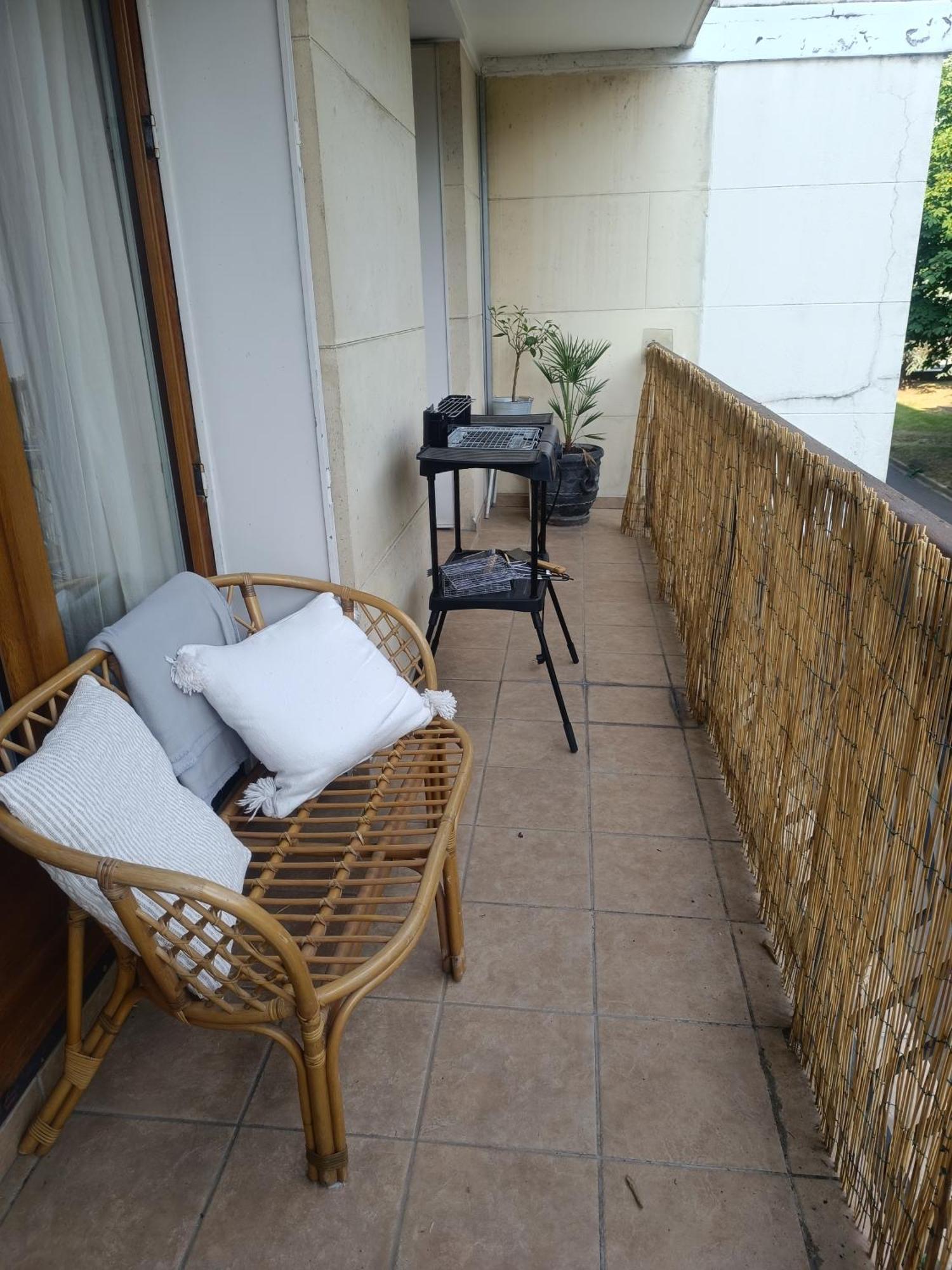 Private Room In Cozy Homestay - Line 14, Direct Access To Paris - Airport Orly シュビイ・ラリュ エクステリア 写真